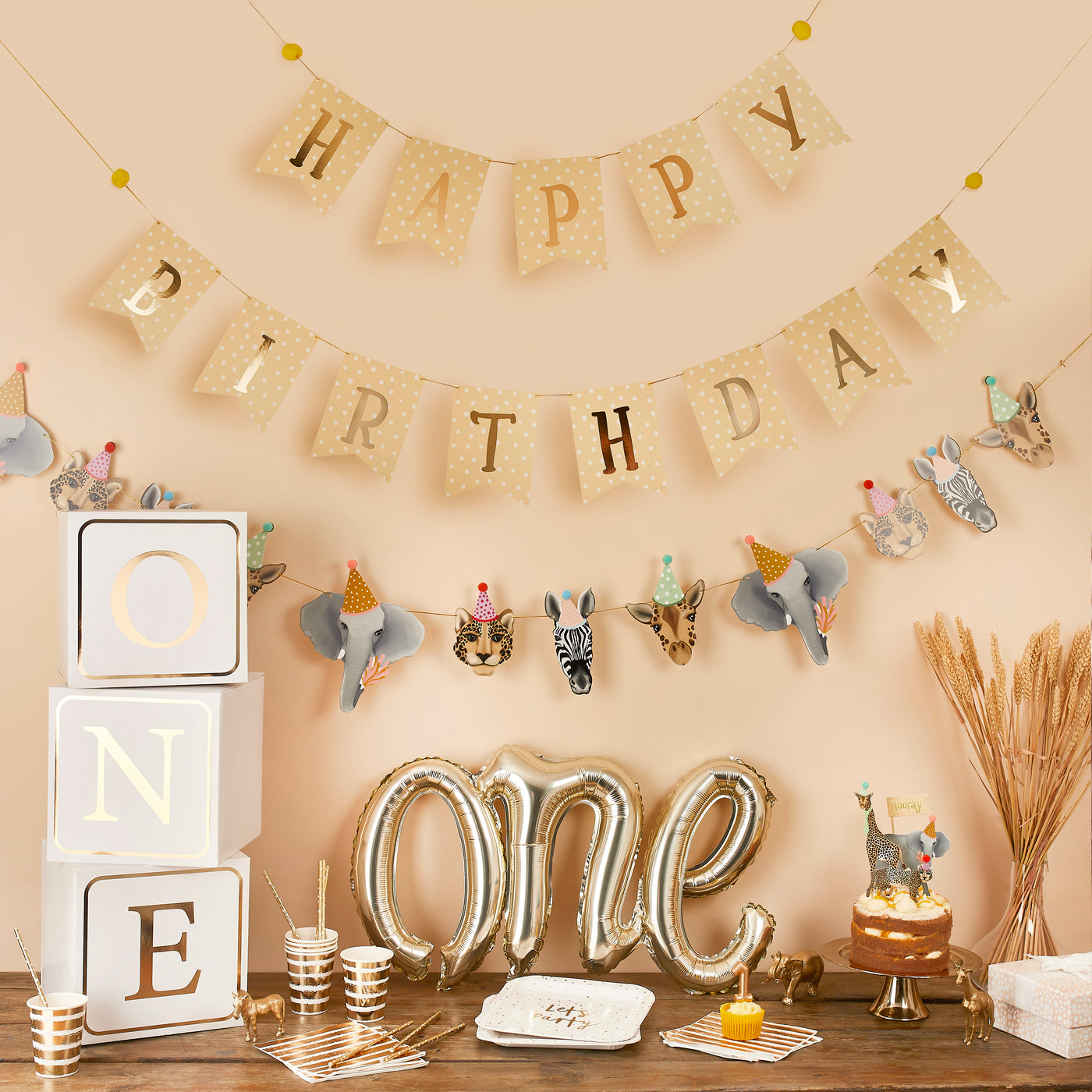 Gold Glitter 1st Birthday Décor Kit – Baby Aspen Gifts  Baby girl birthday  decorations, 1st birthday girl decorations, Birthday decorations
