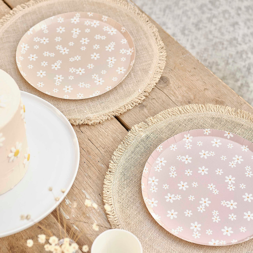 Daisy Floral Paper Plates x 8 - Daisy Party Supplies Disposable Plates Daisy Floral Paper Plates x 8