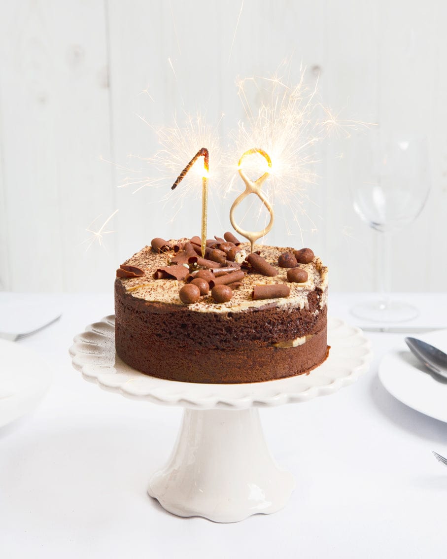 Talking Tables - Gold Number Cake Sparkler - Number 8 Birthday Candles Gold Number Cake Sparkler - Number 8